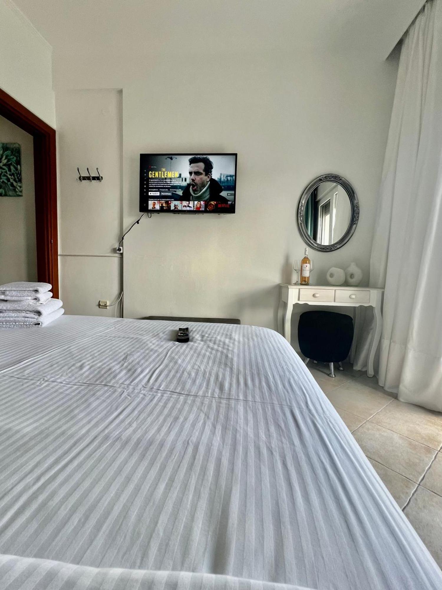 Lux 2 Apartment Serres
